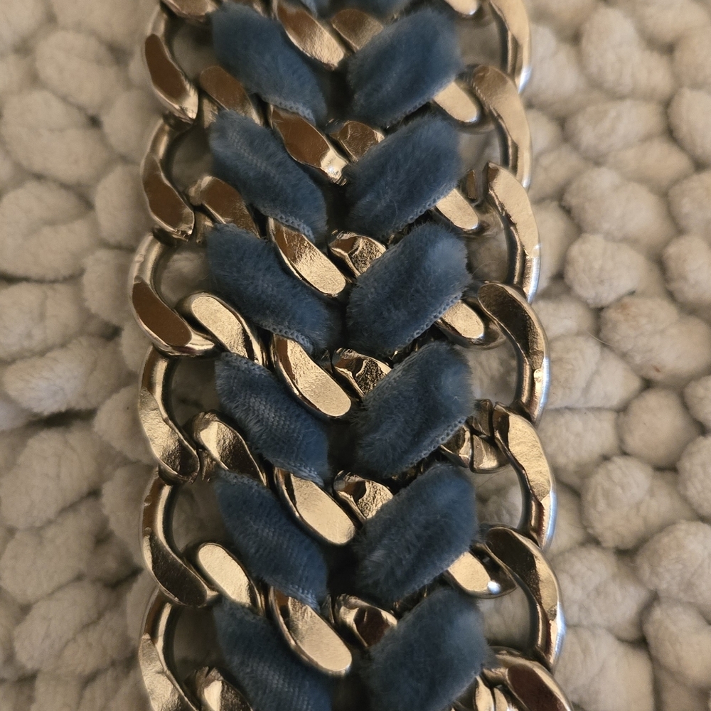 Free People Friday I'm In Love Blue Velvet And Chain Belt - Picture 2 of 6